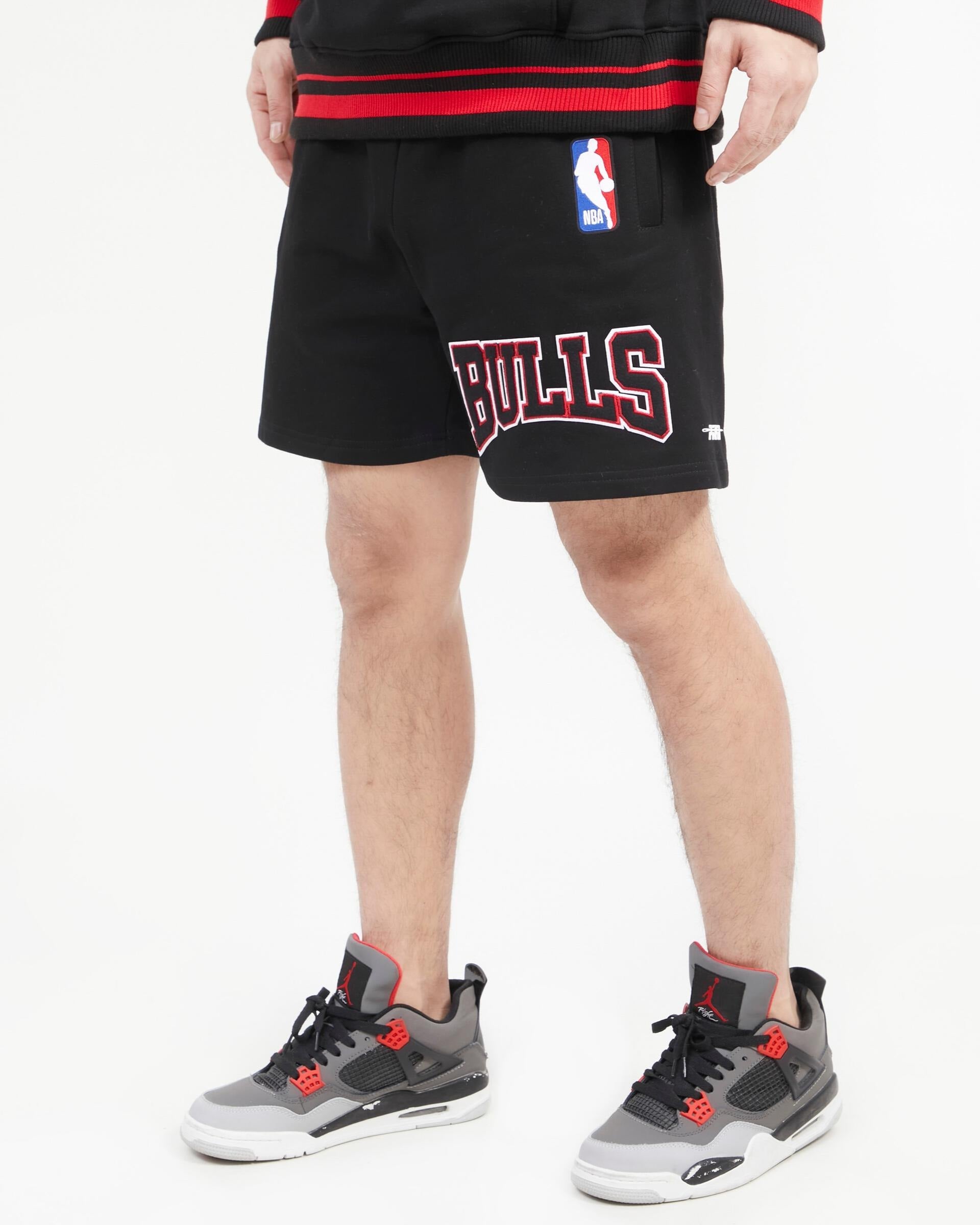 chicago bulls shorts outfit