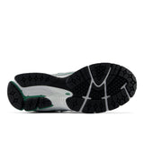 New Balance Tennis Shoe - U1906 - White/Green