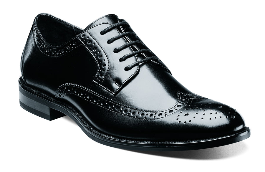 Choosing the Right Shoes for a Black Suit: Formal vs. Casual Guide   InStyle-Tuscaloosa