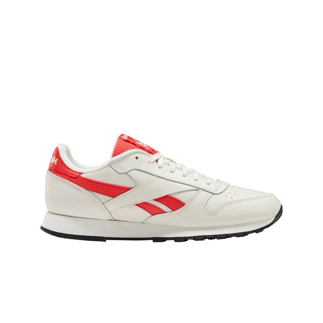 Reebok Men s Classic Leather Trail Sneaker