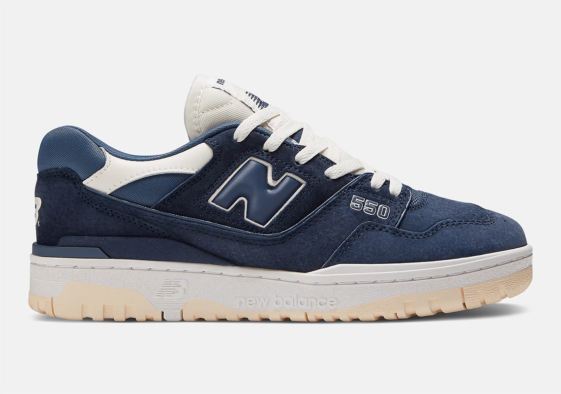 New Balance Tennis Shoes - 550 - Navy Suede